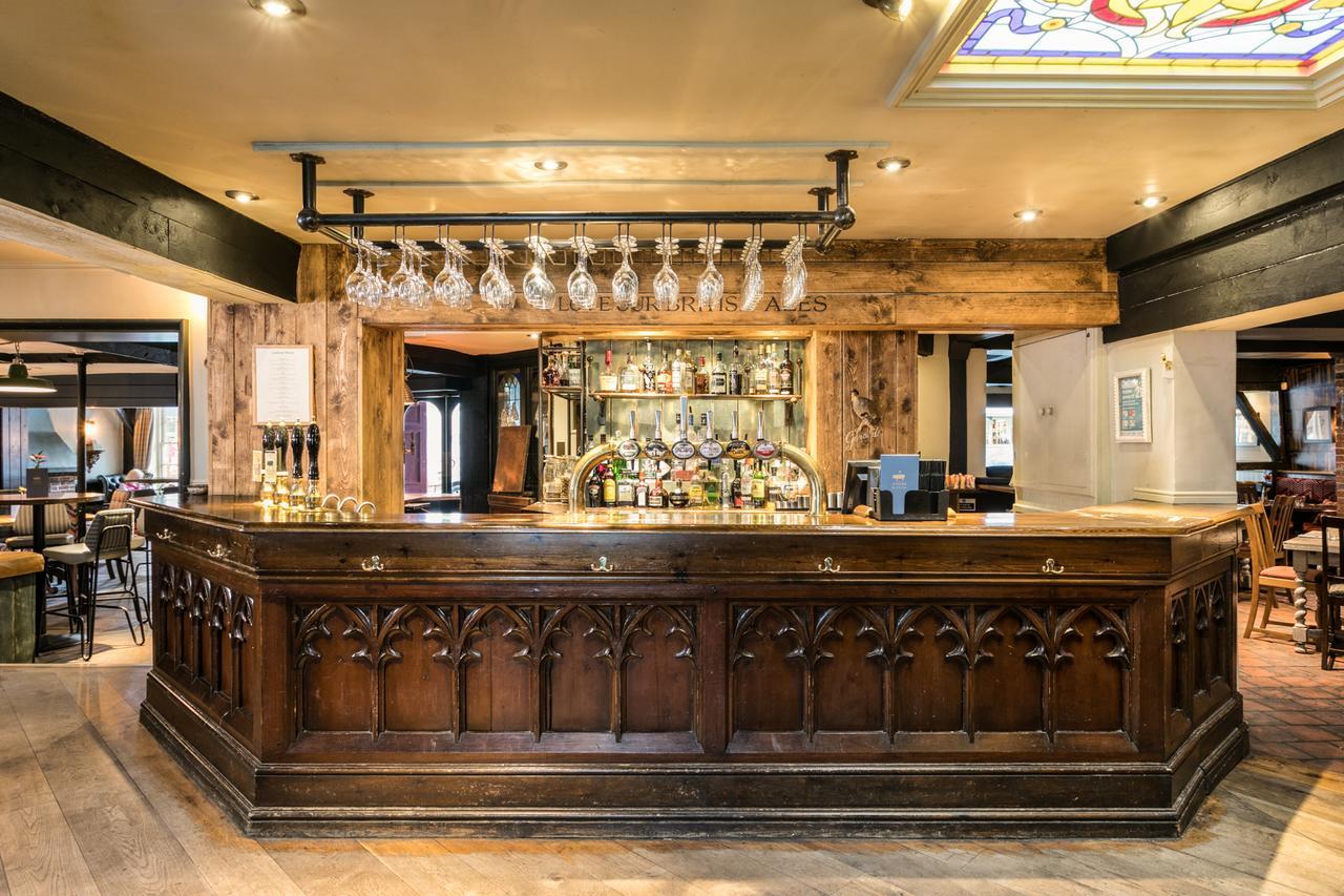 The Angel & Blue Pig Hotel Лимингтън Екстериор снимка